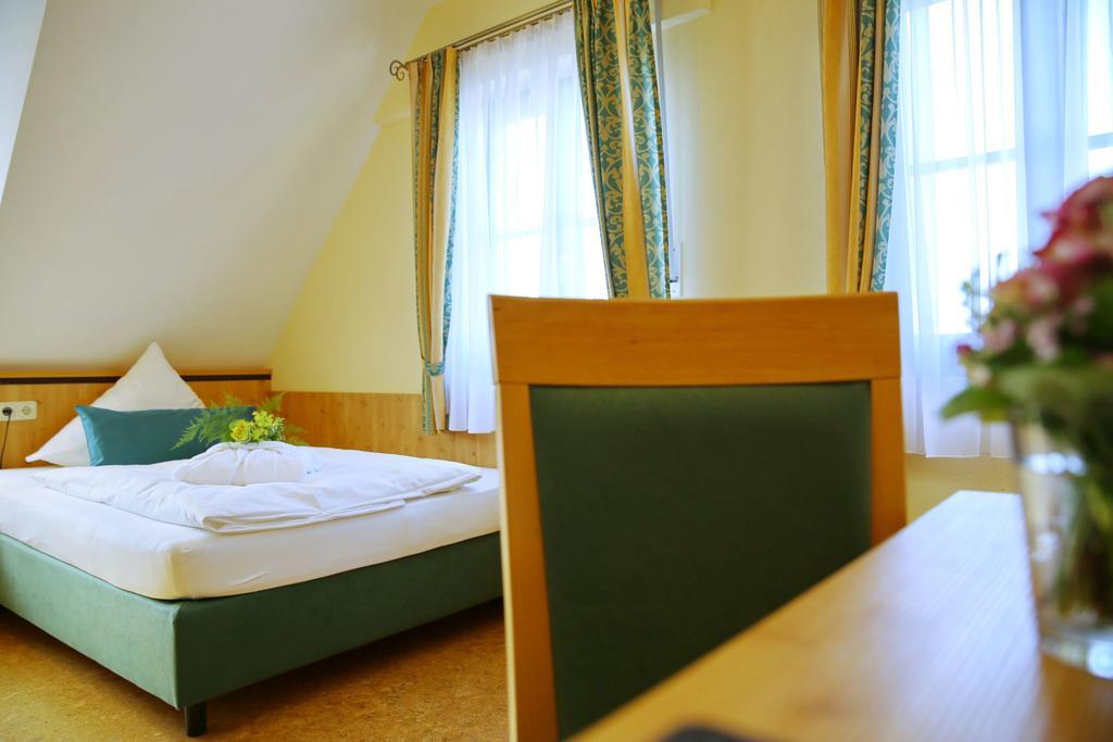 Landhotel Villa Moritz Garni Oberahr Экстерьер фото