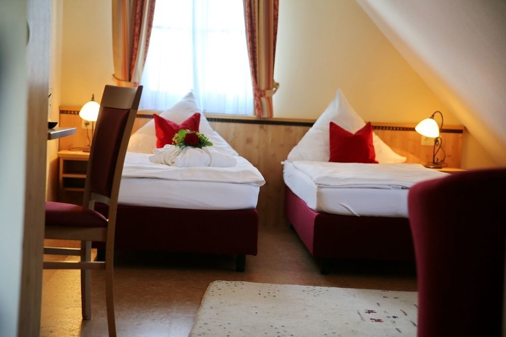 Landhotel Villa Moritz Garni Oberahr Экстерьер фото