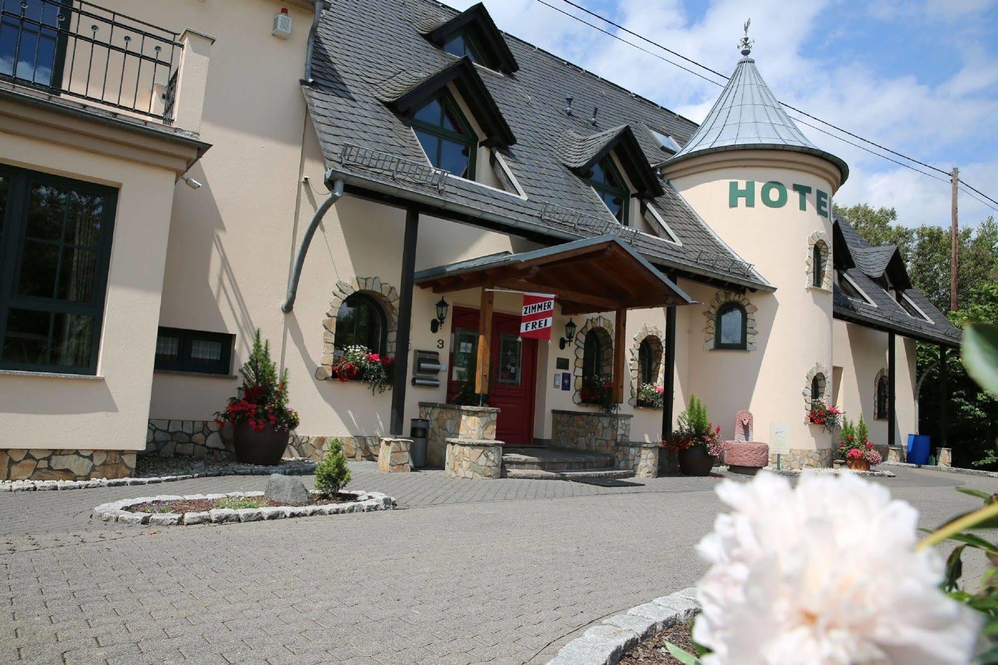 Landhotel Villa Moritz Garni Oberahr Экстерьер фото