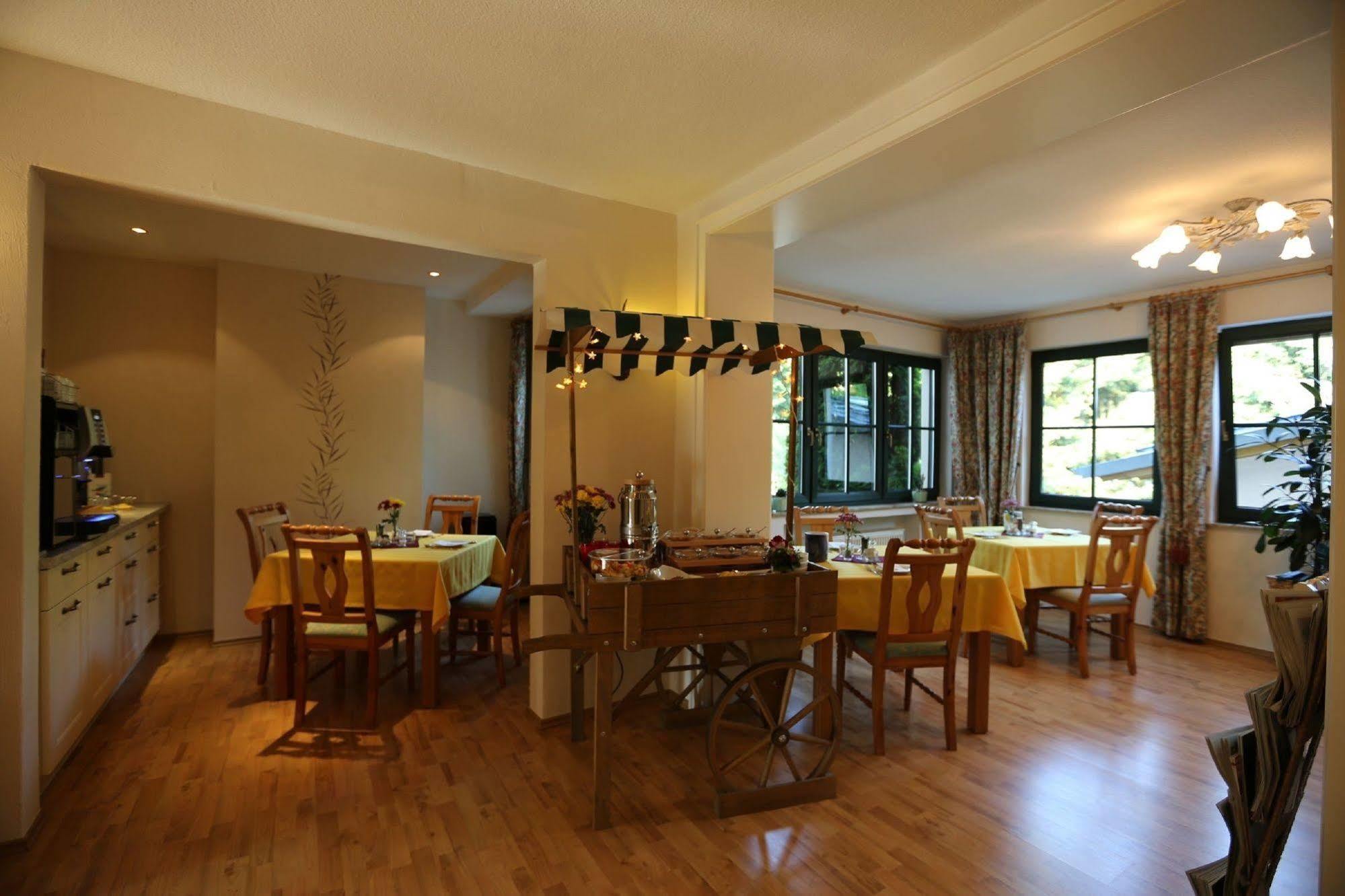 Landhotel Villa Moritz Garni Oberahr Экстерьер фото