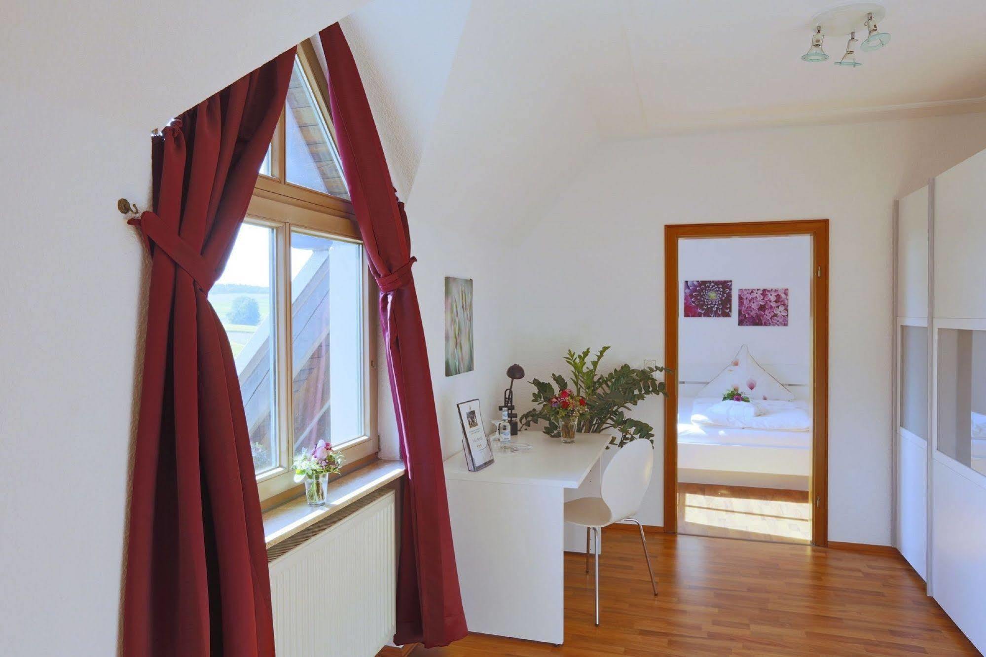 Landhotel Villa Moritz Garni Oberahr Экстерьер фото